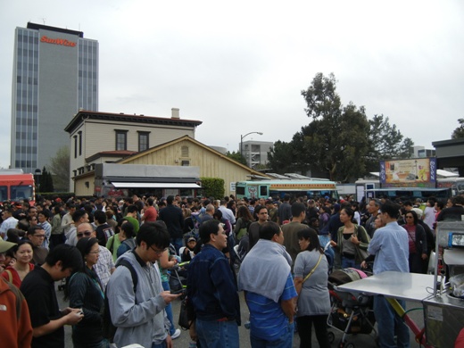 Yup. Still crowded.