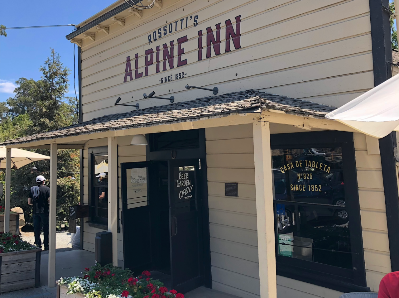 Scenes from Rossotti’s Alpine Inn, July 2021